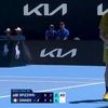 Jannik Sinner, crampe la Australian Open FOTO Captură X  (5).jpg