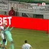 Contactul dintre Robert Moldoveanu și Florent Poulolo, în FC Argeș - UTA Arad