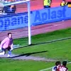 Penalty-ul făcut de Bilica în U Cluj - CFR 0-1, în 2008. Foto - capturi Kanal D (1).jpg