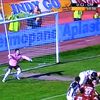Penalty-ul făcut de Bilica în U Cluj - CFR 0-1, în 2008. Foto - capturi Kanal D (5).jpg