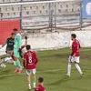 Oțelul - UTA Arad, penalty cerut de arădeni la duelul Iacob - Roman. FOTO Captură Prima Sport (1).jpg