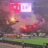 Incendiu pe stadionul „Rajko Mitic” la meciul Steaua Roșie - Partizan Belgrad. Foto: „X” @thecasualultra