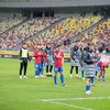 FCSB - U Cluj, roș-albaștrii la galerie la final FOTO Raed Krishan GOLAZO (1).jpg