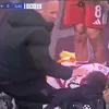 Accidentarea lui Noa Lang în Liverpool - Galatasaray. Foto: Captură X/@oseumoreira