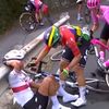 Accident groaznic în cursa feminină de la Milano- San Remo Foto captura ecran X .jpeg