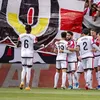 Andrei Rațiu, omagiu impresionant pentru Mircea Lucescu la meciul Rayo Vallecano - AEK Atena FOTO Imago