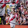 Andrei Rațiu, omagiu impresionant pentru Mircea Lucescu la meciul Rayo Vallecano - AEK Atena FOTO Imago