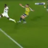 Pasa de gol a lui Valentin Mihăilă în meciul Fenerbahce - Rizespor. Foto: captură BeinSports