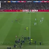 frame-1Barcelona - Celta, întrerupt timp de 20 de minute. Unui fan al oaspeților i s-a făcut rău (captură Prima Sport)74453-1776890490467.jpg
