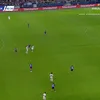 Steaua - Sepsi, faultul lui Huszti asupra lui Matei Capturi Prima Sport (2).jpg