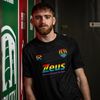 Echipamentul lui Cork City a stârnit reacții negative pe platforma X (FOTO: x.com/CorkCityFC)