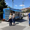 Pregătiri în Piața Mihai Viteazul, înaintea sărbătorii organizate de Craiova pentru câștigarea titlului. Foto: Vlad Nedelea / GOLAZO.ro