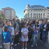 Suporterii au început să se adune în Piața „Mihai Viteazu” din Craiova/ Foto: GOLAZO.ro