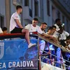 Jucătorii Craiovei au plecat din Piața Mihai Viteazul / foto: Raed Krishan/GOLAZO.ro