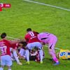 Luan Campos, luat cu Ambulanța de pe teren (foto: captură Digi Sport)