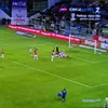 Luan Campos, luat cu Ambulanța de pe teren (foto: captură Digi Sport)