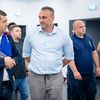 Ministrul Apărării Naționalei s-a întâlnit cu fanii Stelei FOTO FB Radu Miruță (1).jpg
