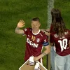 Discursul lui Deac, pe gazon, alături de familie / foto: capturi Prima Sport