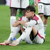 Andrei Rațiu a plâns după înfrângerea din finala Conference League (FOTO: IMAGO)