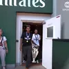 Jucătorii lui PSG au adus trofeul Ligii Campionilor la Roland Garros (1).jpg