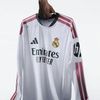 Noul echipament al echipei Real Madrid. Foto: X