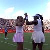 Serena Williams, victorie la revenirea pe teren (FOTO: captură x.com/WTA)