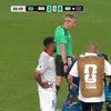 Accidentarea lui Raphinha din meciul cu Haiti. Foto: captură X/@Chicomacarico