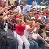 Și-a scăpat telefonul în timpul meciului Africa de Sud - Canada FOTO Antena 1
