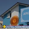 Povestea virală a superfanului dintr-un sat ceh, care și-a transformat casa în altar pentru Argentina