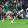 Plonjon la golul de 1-0 după centrarea lui Saka