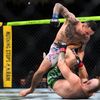 Conor McGregor a rezistat doar un minut și 9 secunde în meciul cu Max Holloway (foto: Imago)