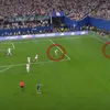 Messi recuperează și are o grămadă de spațiu liber să atace poarta