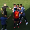 Altercație între jucători la finalul partidei Spania - Argentina. Foto: Imago