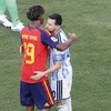 Messi, idolul Spaniei. Internaționalii iberici au mers să-l consoleze pe căpitanul Argentinei (foto: Imago)