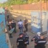 Fanii Craiovei, controlați la sânge înaintea meciului cu Levski Sofia FOTO Captură VIDEO fanatik.ro .jpeg