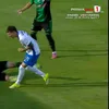 Gestul stupid al lui Cărăruș asupra lui Tănasă / foto: capturi Prima Sport