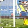 Golul de la 60 de metri reușit de Alexandru Goncear / foto: capturi Prima Sport