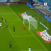 Gestul lui Steven Nsimba după al doilea gol marcat în U Craiova - Petrolul Foto captură video Prima Sport.jpeg