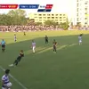 Haos la finalul meciului Poli Timișoara - Chindia. Bogdan Petre l-a lovit cu mingea în cap pe Dan Alexa. Foto: captură Prima Sport