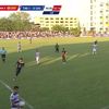 Haos la finalul meciului Poli Timișoara - Chindia. Bogdan Petre l-a lovit cu mingea în cap pe Dan Alexa. Foto: captură Prima Sport