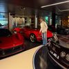 Cristiano Ronaldo, imagini din garajul în care păstrează o parte dintre automobilele exclusiviste pe care le deține. Foto: Instgram, @cristiano