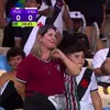 Moment viral în tribune, la Fluminense - Vasco da Gama (2).jpg