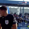 Farul - Csikszereda. Start amânat 12 minute din cauza unei defecțiuni la sistemul de comunicare al arbitrilor (3).jpg