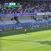 Lukas Jensen a apărat patru lovituri de departajare consecutive în QPR - Millwall (FOTO: captură Carabao Cup)