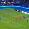 Chelsea - Johor Darul Ta'zim. Reggie Watson a țipat la adversarul său, care și-a dat autogol Foto captură Youtube Stadium Astro.jpeg