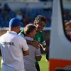 FC Botoșani - Corvinul. Ambulanța a fost nevoită să intre pe teren înaintea partidei Foto sportpictures.eu.jpeg