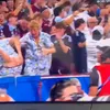 PSG - Aston Villa. Un suporter al englezilor și-a arătat fundul după golul egalizator al favoriților Foto captură X .jpeg