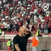 Gesturile lui Dejan Stankovic la adresa suporterilor / foto: capturi video X/Balkan Futbolu