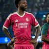 Vinicius Junior a revenit pe teren după intervenția estetică la nivelul bărbiei. Foto: Imago