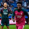 Vinicius Junior a revenit pe teren după intervenția estetică la nivelul bărbiei. Foto: Imago